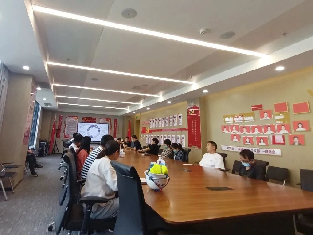 【精神文明建設(shè)】鄭投產(chǎn)業(yè)園公司組織開(kāi)展工程管理制度培訓(xùn)